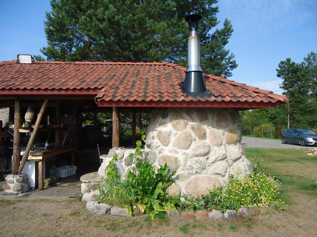 Vilusi Paeevatalu Camping酒店 外观 照片