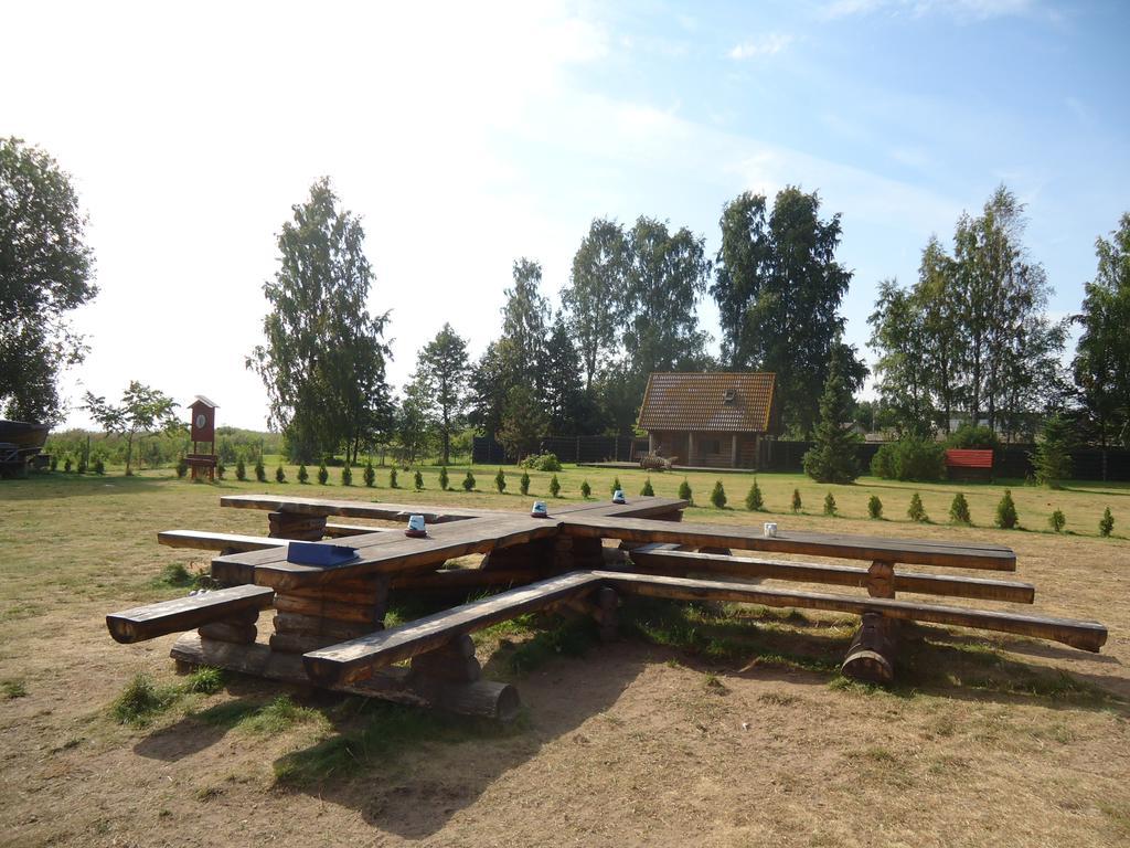 Vilusi Paeevatalu Camping酒店 外观 照片